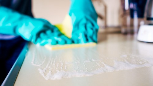 Risk assessment and safety checks before carpet cleaning in KT6